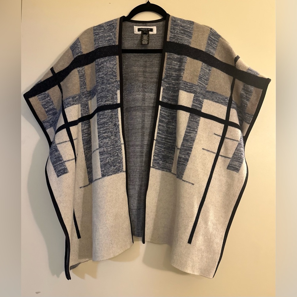Lafayette 148 New York Open Front Wool Blend Poncho. Size S - Picture 4 of 11